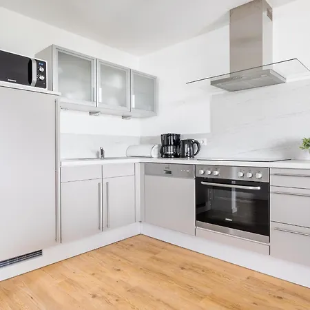 Spacious, Modern Apartment, Ten Minutes Walk From The Centre * Winterberg