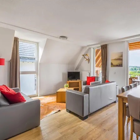 Spacious, Modern Apartment, Ten Minutes Walk From The Centre * Winterberg